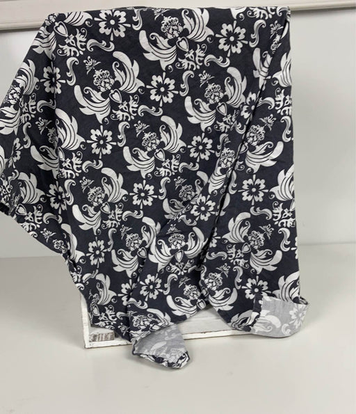 used UHINOOS Nursing Cover