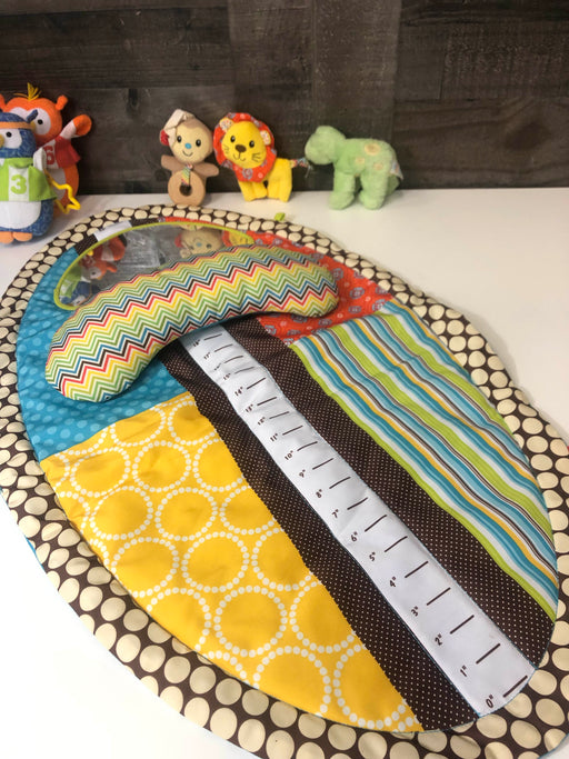 secondhand Infantino Surfboard Tummy Time Mat