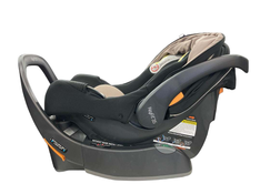 secondhand Chicco Bravo Primo Trio Travel System, 2022, Springhill