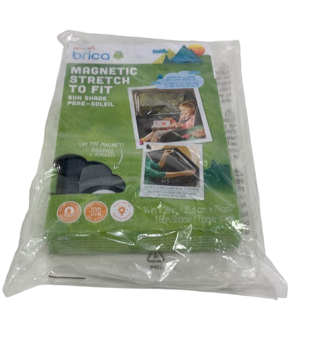 secondhand Munchkin Brica Magnetic Stretch To Fit Sunshade