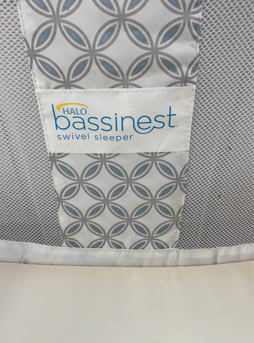 used Halo BassiNest Swivel Sleeper, Premiere Series