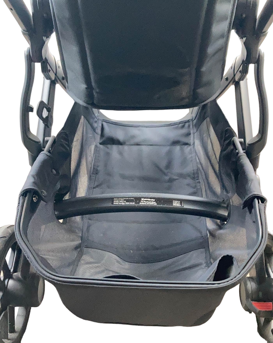 UPPAbaby VISTA V2 Stroller, 2020, Jake (Black)