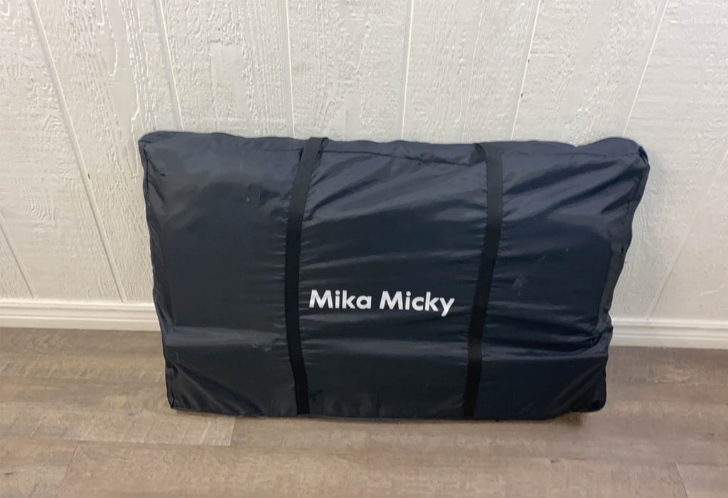 Mika Micky Bedside Sleeper