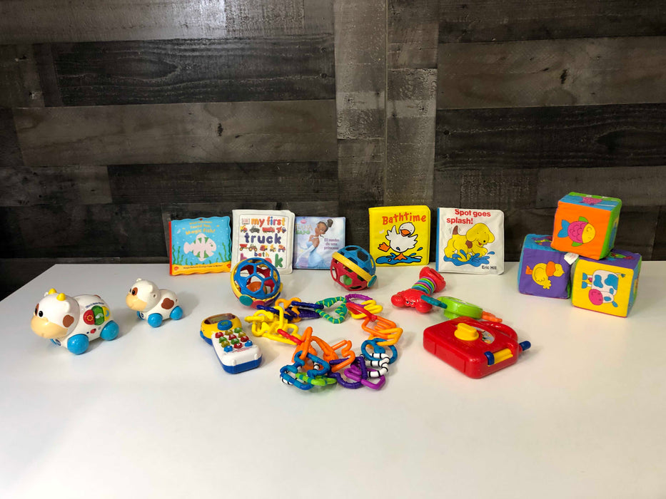 used BUNDLE Fine Motor/ Problem Solving Toys