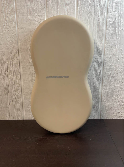 secondhand Keekaroo Peanut Changing Pad