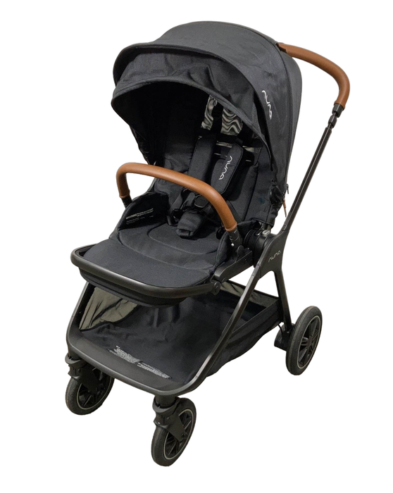 secondhand Nuna Triv Next + Pipa Urbn Travel System, 2023, Caviar