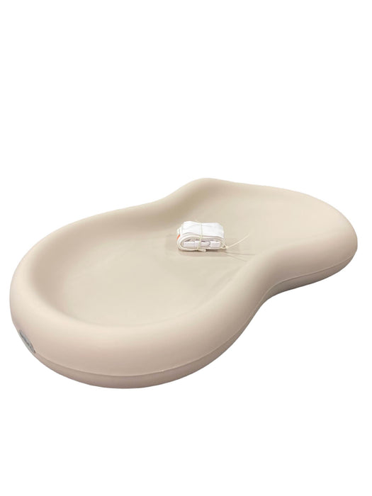 used Keekaroo Peanut Changing Pad, Vanilla