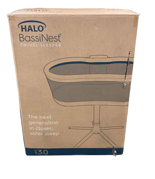 used Halo Bassinest Swivel Sleeper 3.0, Grey