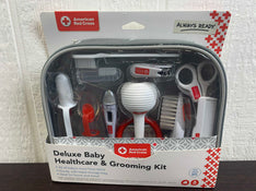 used American Red Cross Deluxe Health and Grooming Kit|