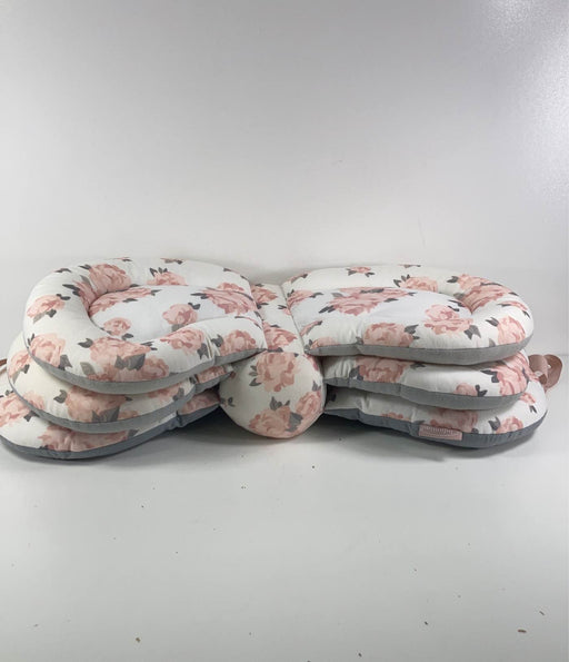 secondhand Infantino Elevate Adjustable Nursing Pillow