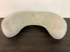 used Ergobaby Natural Curve Nursing Pillow