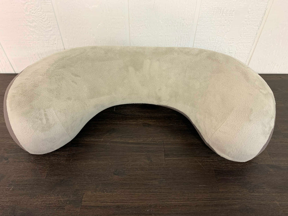 used Ergobaby Natural Curve Nursing Pillow