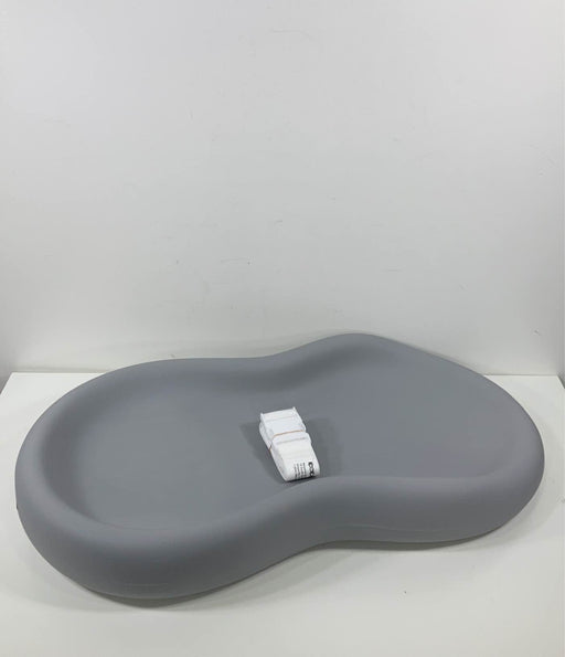 used Keekaroo Peanut Changing Pad, Grey