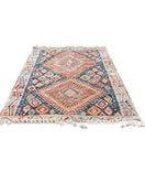 used Safavieh Area Rug 6’ x 9’, Farmhouse