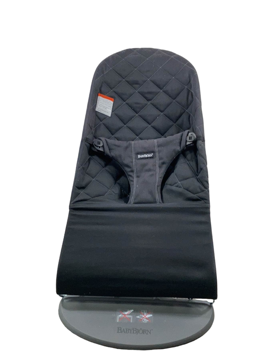 used BabyBjorn Bouncer Bliss, Dark Gray Frame, Black Cotton Classic Quilt