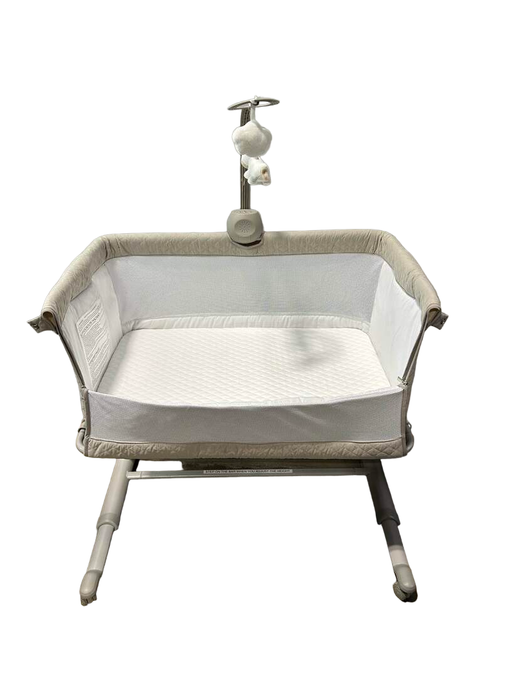 secondhand Cloud Baby Bassinet