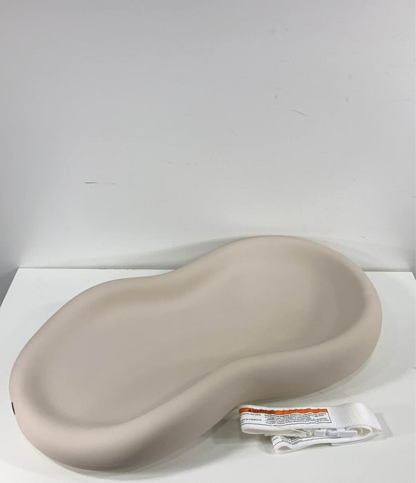 used Keekaroo Peanut Changing Pad, Vanilla