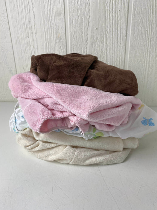 used BUNDLE Crib Bedding