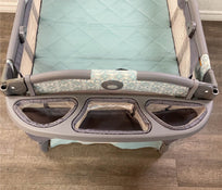 used Graco Pack 'n Play Playard Cuddle Cove