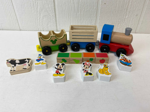 used BUNDLE Melissa & Doug Train Sets