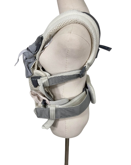 secondhand BabyBjorn Baby Carrier Harmony, Cream