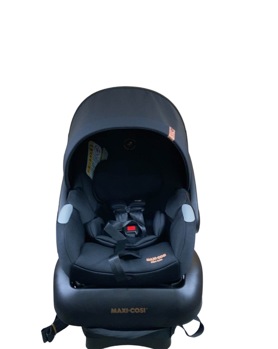 secondhand Maxi-Cosi Zelia2 Luxe Travel System, Dark Ember, 2023