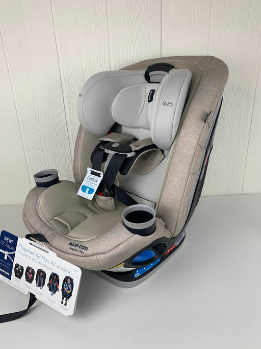 secondhand Maxi-Cosi Magellan XP Max All-in-One Convertible Car Seat, 2020, Nomad Sand