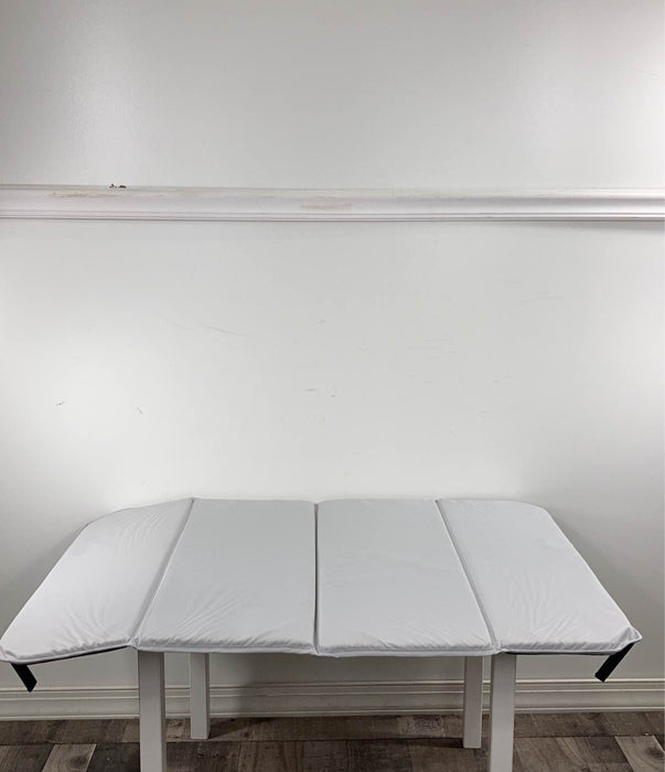 secondhand 4moms Breeze Playard Mattress