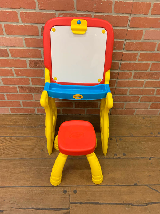 used Crayola Play 'N Fold 2-in-1 Art Studio