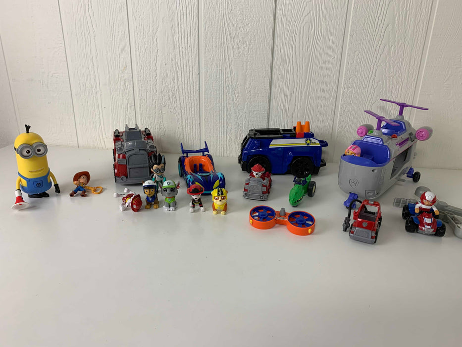 secondhand BUNDLE Paw Patrol Toys