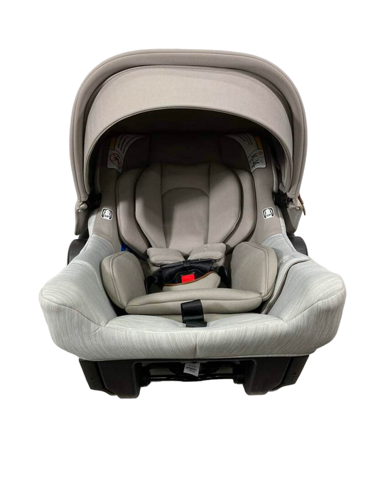 secondhand Nuna TRVL + Pipa Urbn Travel System, Hazelwood, 2023