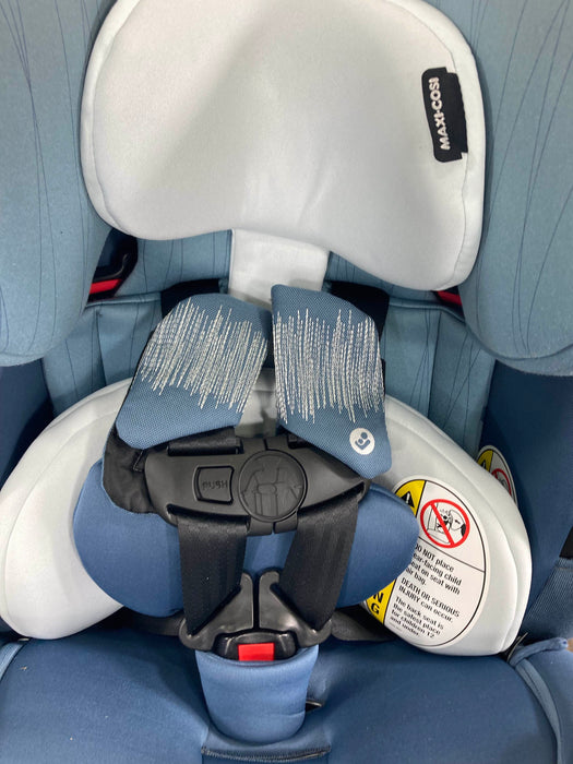 secondhand Maxi-Cosi Magellan XP All-in-One Convertible Car Seat, Frequency Blue, 2019