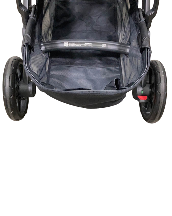 used UPPAbaby VISTA V2 Stroller, 2022, Greyson (Charcoal Melange)