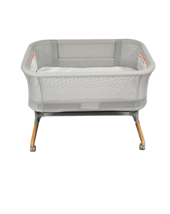 used Skip Hop Cozy-Up 2-in-1 Bedside Sleeper and Bassinet