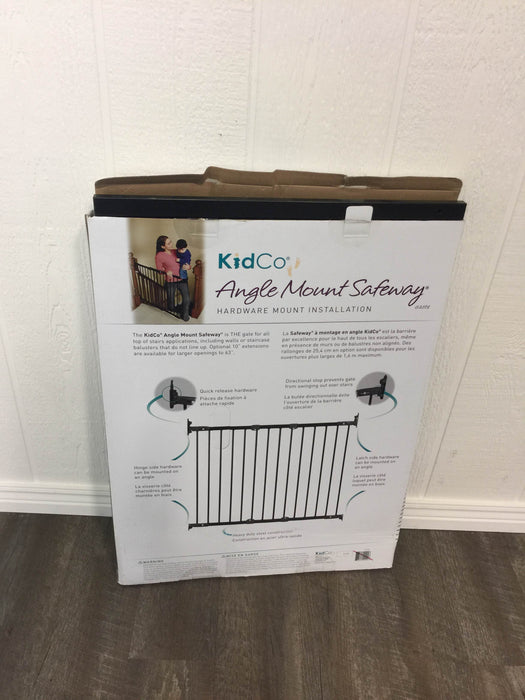 secondhand KidCo Angle Mount Safeway Gate