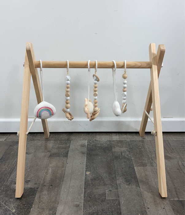 secondhand Dolce Can Wooden Baby Gym