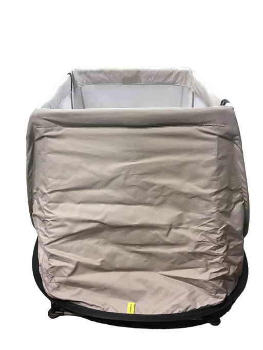 secondhand Aeromoov Instant Travel Playard, White Sand