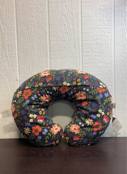 secondhand Boppy Luxe Nursing Pillow, Floral