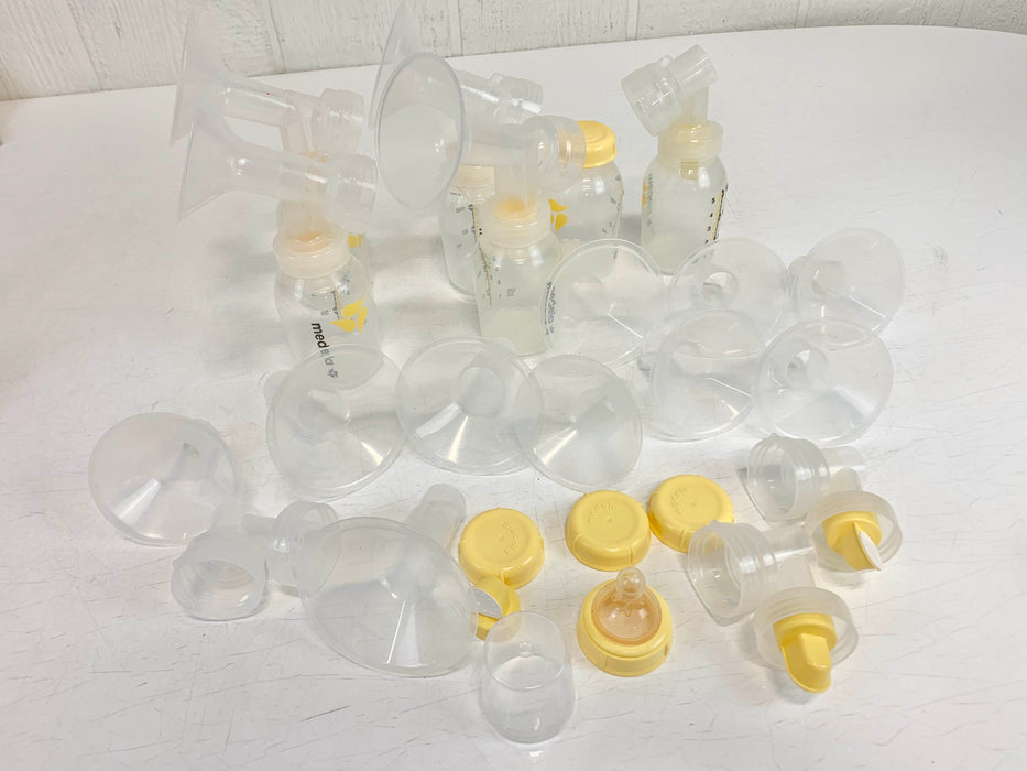 used BUNDLE Medela Accessories