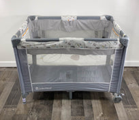 used Baby Trend EZRest Deluxe Nursery Center