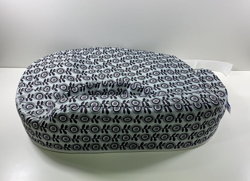 used My Brest Friend Nursing Pillow, Midnight Poppy