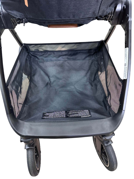 Nuna Triv Next + Pipa Urbn Travel System, 2023, Caviar