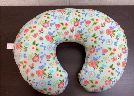 used Boppy Nursing and Infant Support Luxe Pillow, Floral