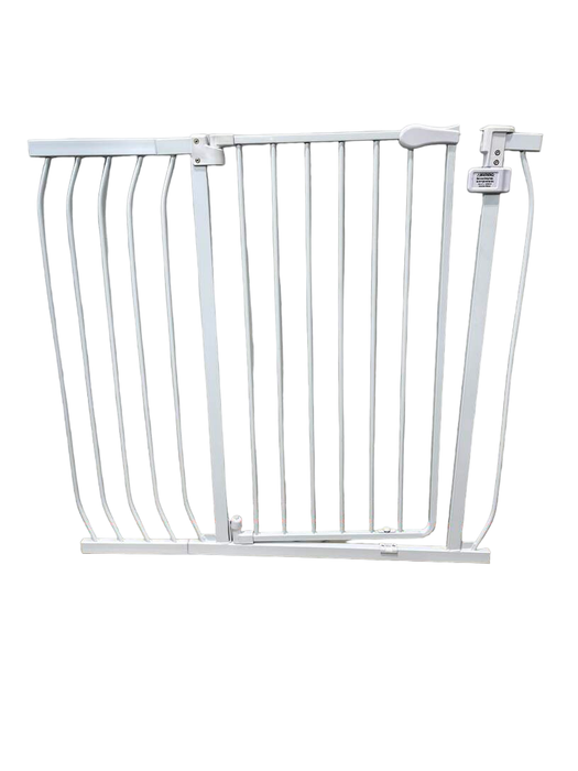 secondhand Summer Infant Multi-Use Walk Through Gate