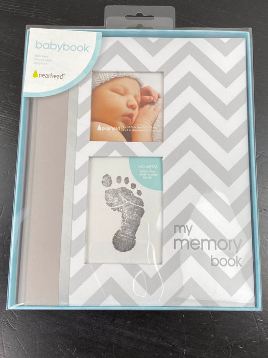 secondhand Pearhead Hello Baby Memory Book