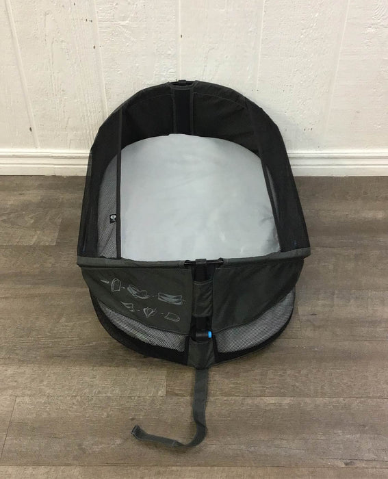 secondhand Munchkin Brica Fold ‘n Go Travel Pod