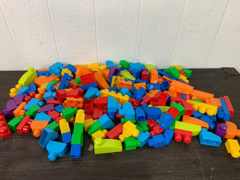 used BUNDLE Mega Bloks