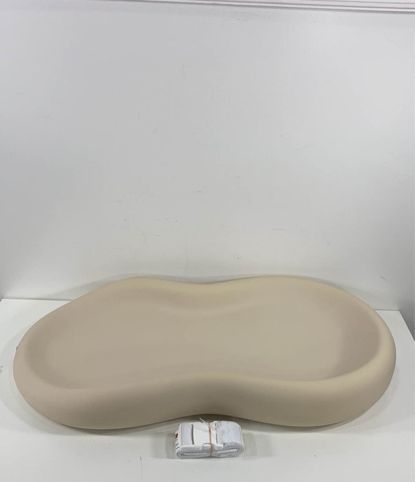 secondhand Keekaroo Peanut Changing Pad