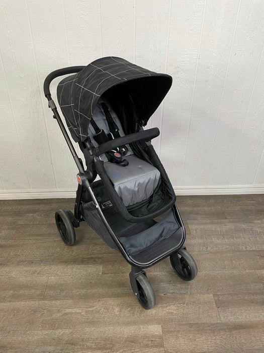 gb Lyfe Stroller, 2017